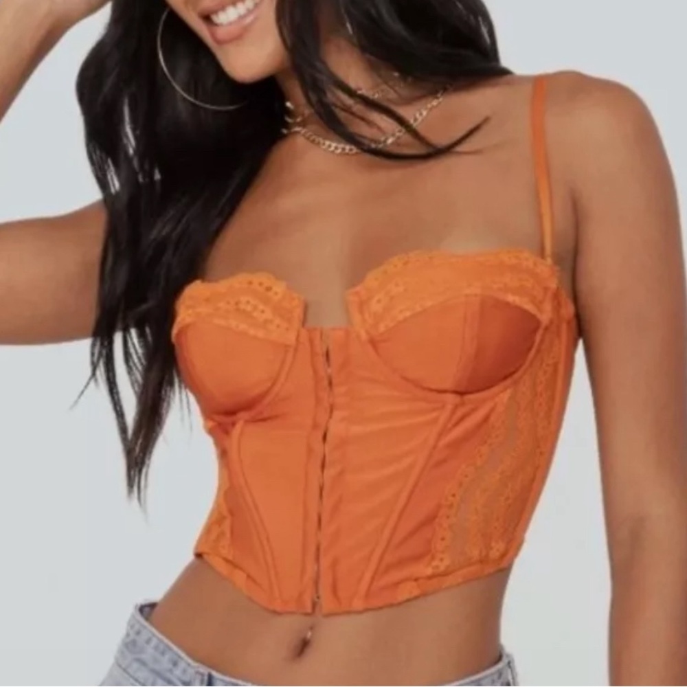 Edikted orange lace detail corset.New with tags.Adjustable straps + lack up back